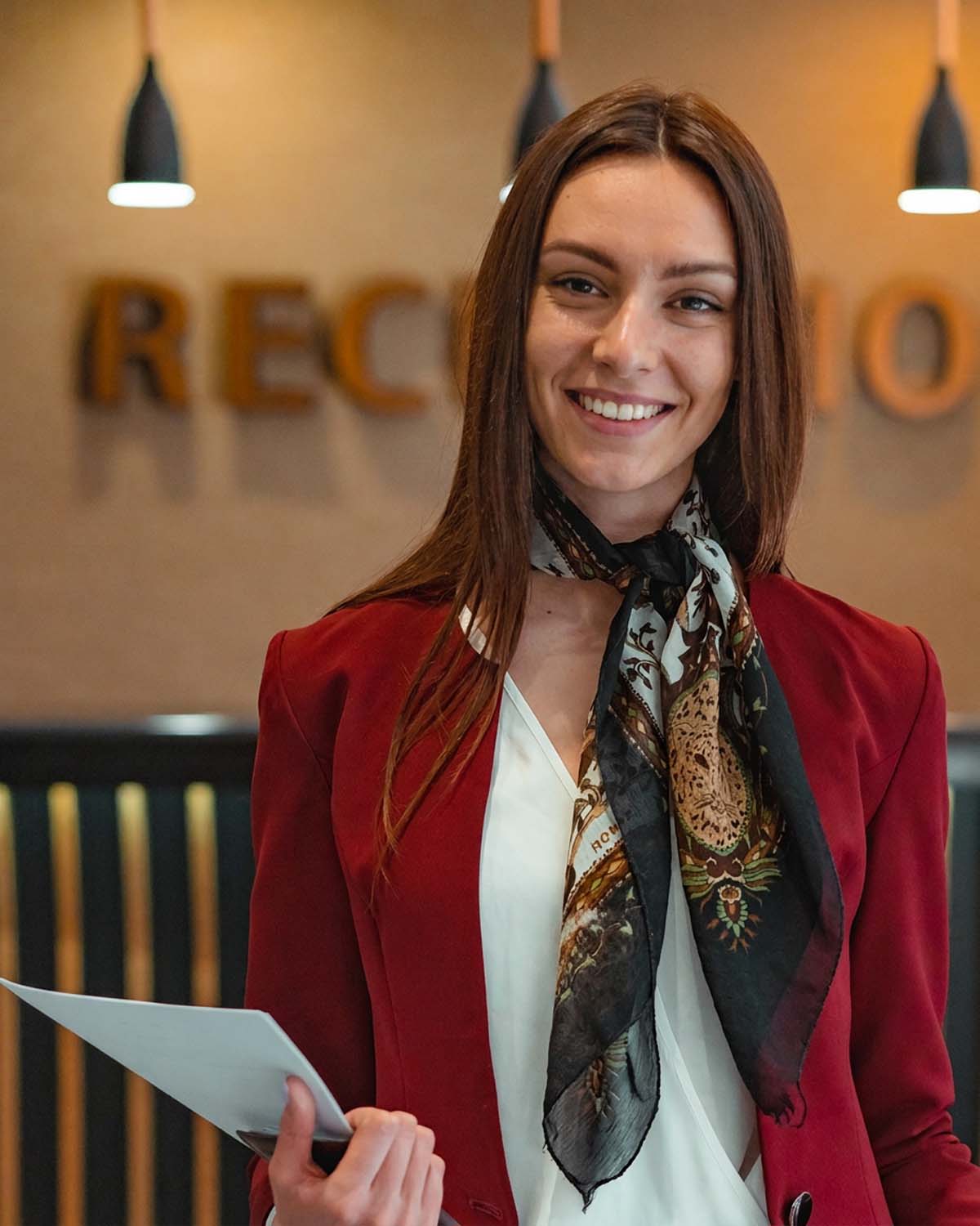 Servizi di Info-Point e Reception presso aziende ed i più grandi centri commerciali, svolti da figure professionali selezionate e formate con cura per operare con competenza e cortesia.